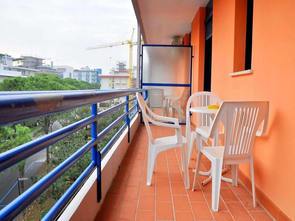 Wonderful Apartment Close To The Beach Bibione Italy
